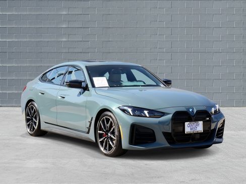 Used 2025 BMW 440i xDrive w/ Premium Package image 1