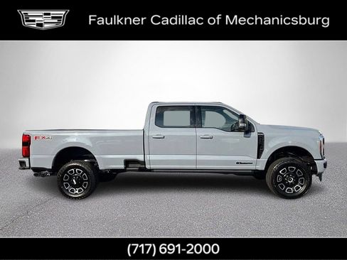 Used 2026 Ford F350 Platinum w/ FX4 Off-Road Package AWD/4WD image 4