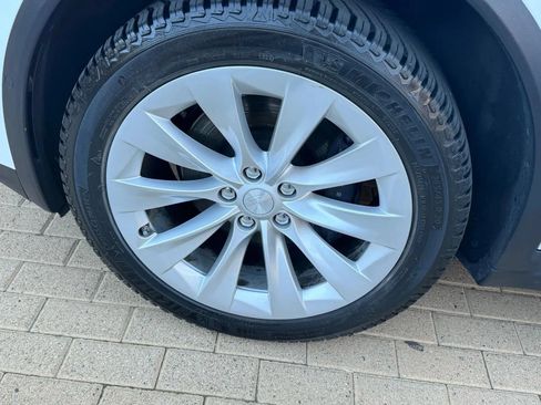 Used 2019 Tesla Model X Long Range AWD/4WD image 49