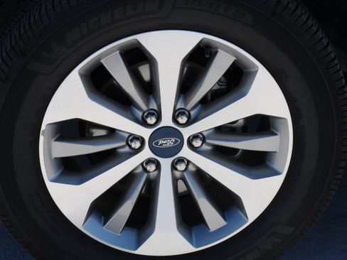 Used 2018 Ford F150 XL w/ Equipment Group 101A Mid RWD image 10