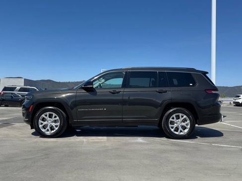 Used 2023 Jeep Grand Cherokee L Limited w/ Luxury Tech Group II AWD/4WD image 8