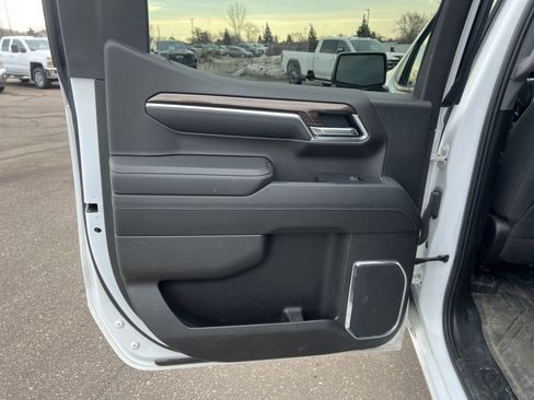 Used 2022 Chevrolet Silverado 1500 LT w/ Safety Package image 14