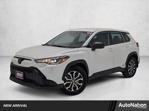 Used 2024 Toyota Corolla Cross S image 1