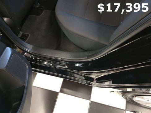 Used 2024 Nissan Sentra S image 9