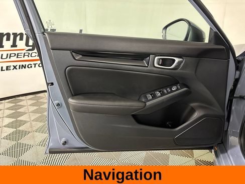 Used 2023 Honda Civic Sport Touring image 10