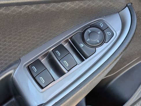 Used 2024 Chevrolet Malibu LT image 14