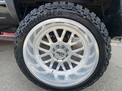 Used 2003 Chevrolet Silverado 2500 LT image 16