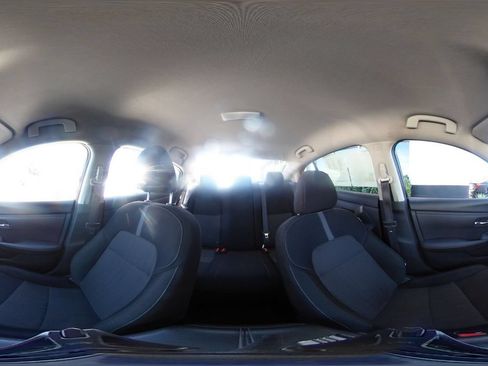 Used 2025 Nissan Sentra SV FWD image 40