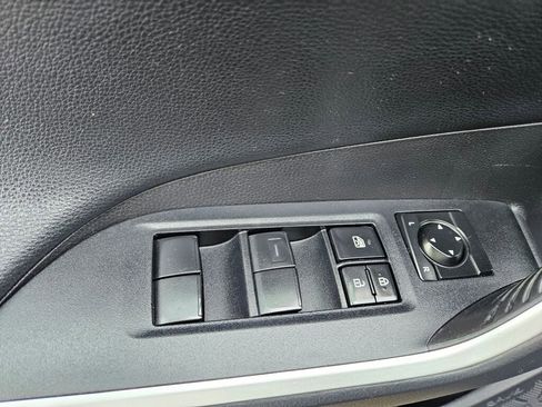 Used 2021 Toyota RAV4 Adventure image 22