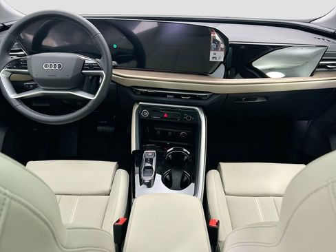 Certified 2025 Audi Q5 Premium w/ Premium Plus AWD/4WD image 14