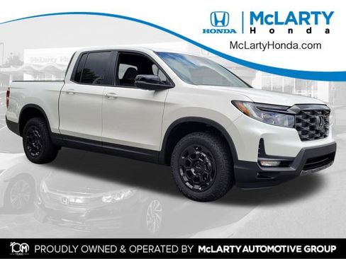 New 2025 Honda Ridgeline TrailSport+ image 1