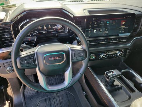 Used 2023 GMC Sierra 1500 SLT w/ SLT Premium Package image 16