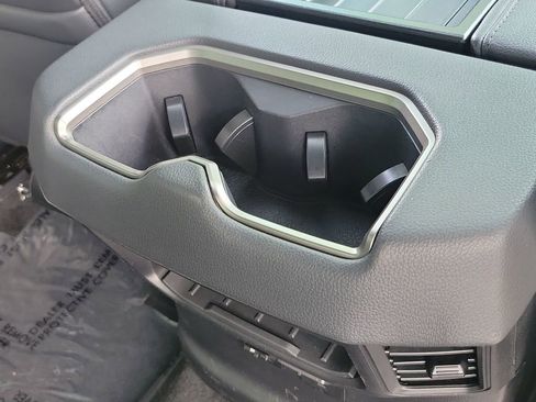 Used 2025 Toyota Tundra Limited image 25