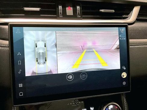 Certified 2025 Jaguar F-PACE R-Dynamic S image 23