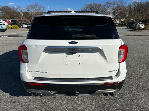 Used 2022 Ford Explorer Platinum w/ Equipment Group 601A image 5