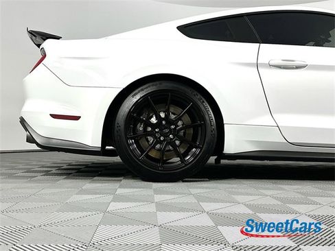 Used 2020 Ford Mustang Shelby GT350 w/ Technology Package image 45