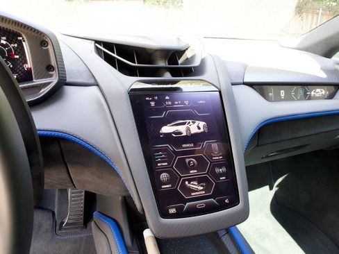 Used 2024 Lamborghini Revuelto AWD/4WD image 29