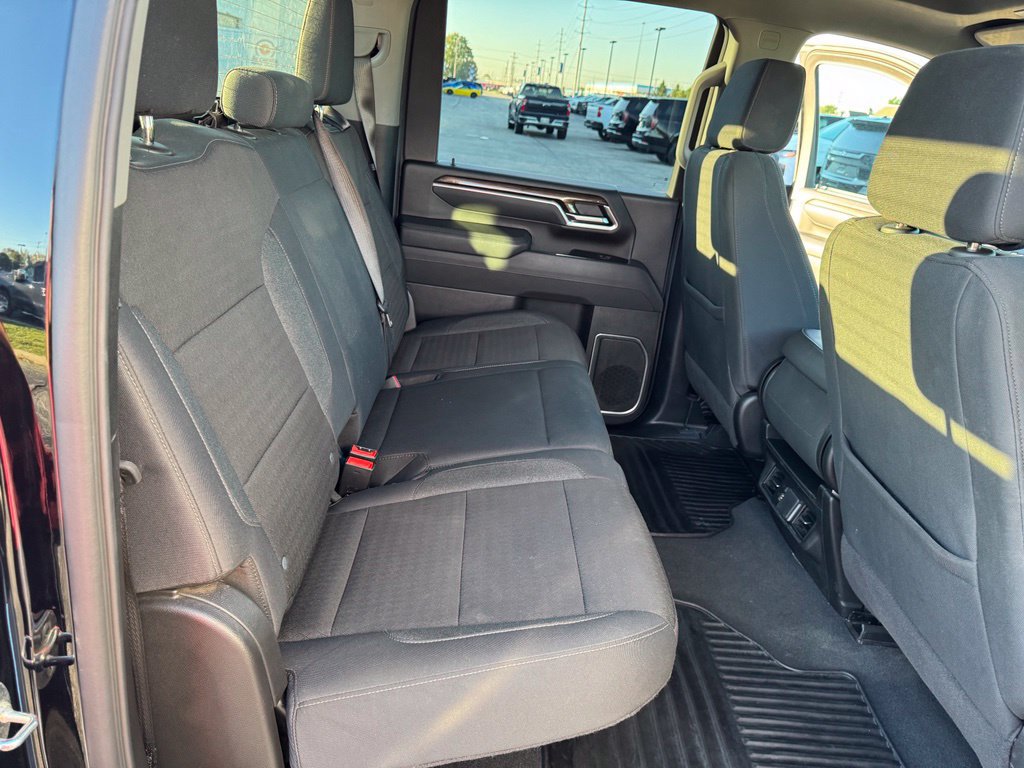 Used 2025 Chevrolet Silverado 2500 LT w/ Convenience Package AWD/4WD image 24