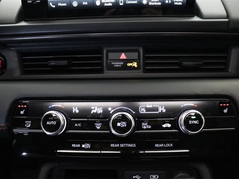 New 2025 Honda Pilot TrailSport image 25