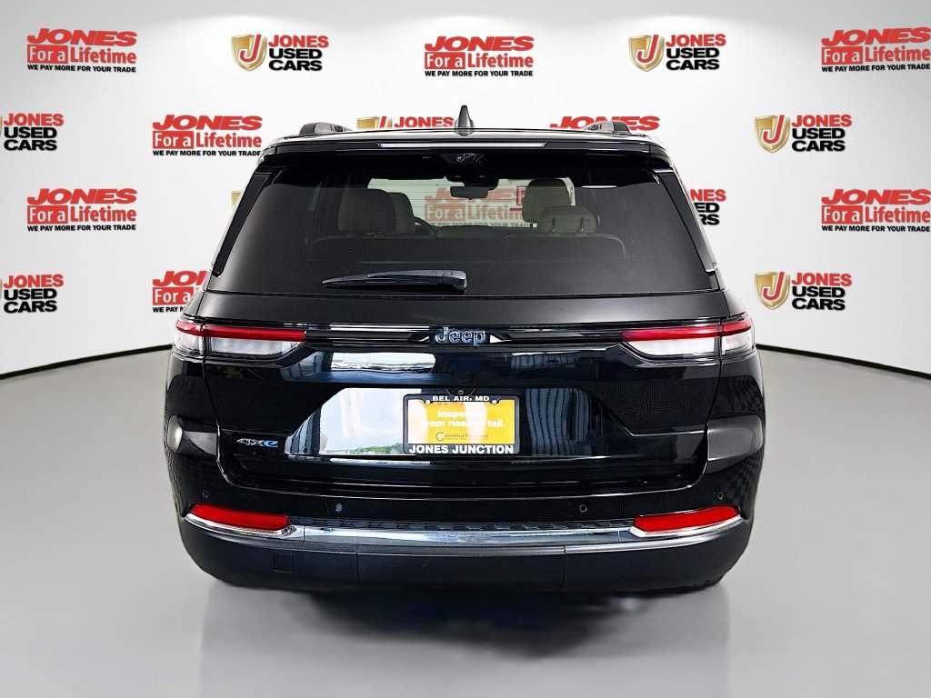 Used 2022 Jeep Grand Cherokee Limited 4xe w/ Luxury Tech Group II AWD/4WD image 16
