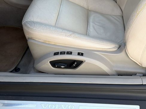 Used 2006 Volvo C70 T5 FWD image 13