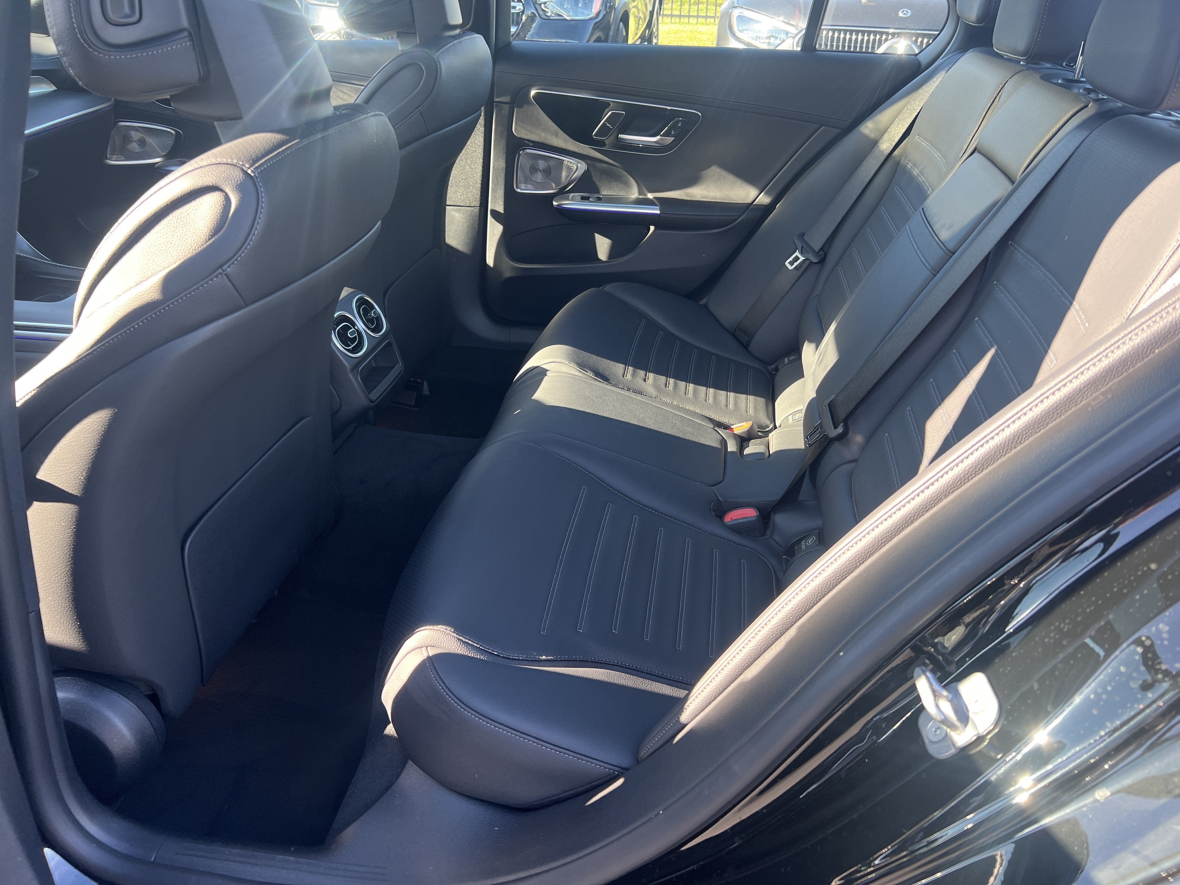 Used 2024 Mercedes-Benz C 300 4MATIC Sedan w/ AMG Line w/ Night Package image 33
