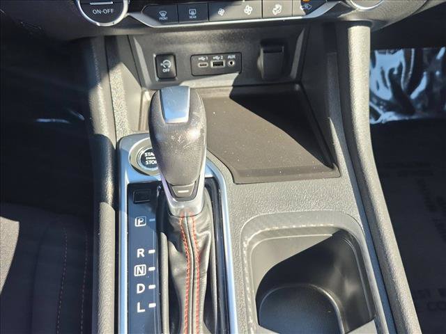 Used 2025 Nissan Sentra SR FWD image 12