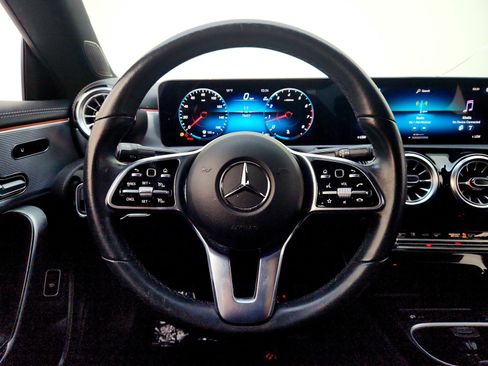 Used 2023 Mercedes-Benz CLA 250 CLA 250 w/ Premium Package image 18