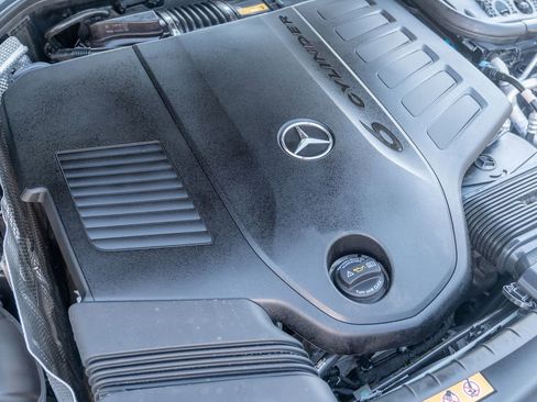 Used 2022 Mercedes-Benz E 450 4MATIC Cabriolet image 37