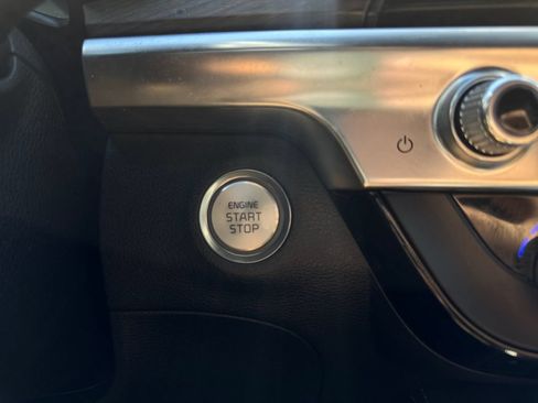 Used 2021 Kia Telluride SX w/ Towing Package FWD image 16