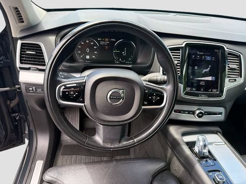 Used 2016 Volvo XC90 T8 Momentum w/ Vision Package AWD/4WD image 22