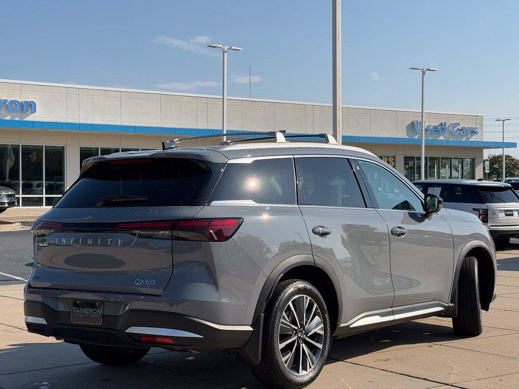 Used 2026 INFINITI QX60 Luxe w/ Cargo Package FWD image 4