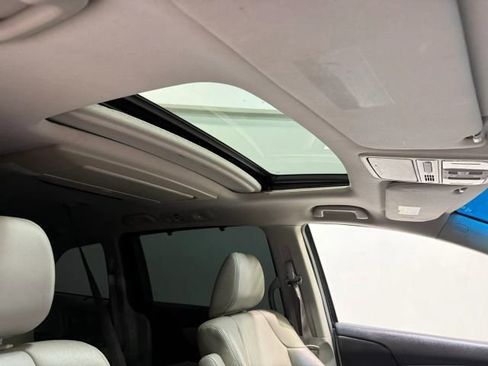 Used 2013 Honda Odyssey Touring Elite image 24