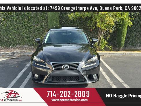 Used 2014 Lexus IS 250 w/ Navigation Package RWD image 3