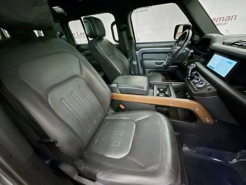Used 2021 Land Rover Defender 110 X AWD/4WD image 29