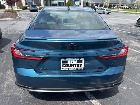 New 2026 Toyota Camry SE w/ Convenience Package FWD image 8