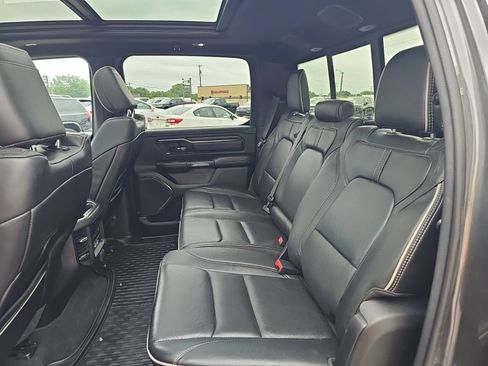 Used 2022 RAM 1500 Limited AWD/4WD image 19