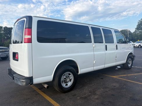 Used 2014 Chevrolet Express 3500 LT w/ LT Preferred Equipment Group RWD image 6