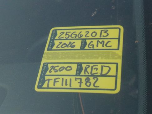 Used 2026 GMC Sierra 2500 AT4 w/ AT4 Premium Plus Package AWD/4WD image 3