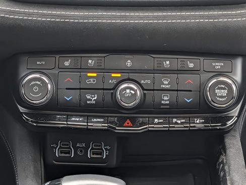 Used 2021 Dodge Durango SRT w/ Premium Interior Group AWD/4WD image 29