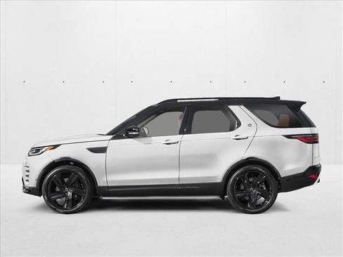 New 2026 Land Rover Discovery Dynamic SE image 3