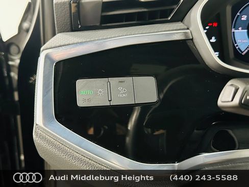 Certified 2023 Audi Q3 2.0T Premium Plus w/ Premium Plus Package AWD/4WD image 17