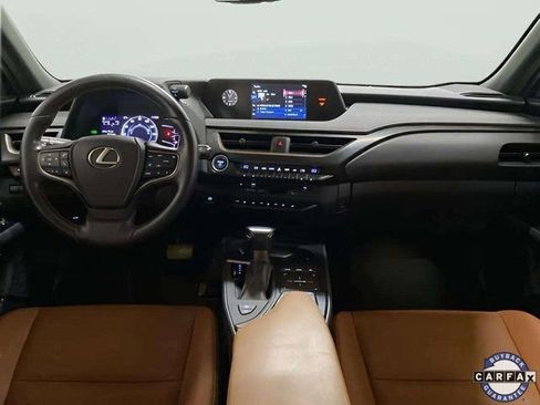 Used 2019 Lexus UX 250h w/ Premium Package image 11