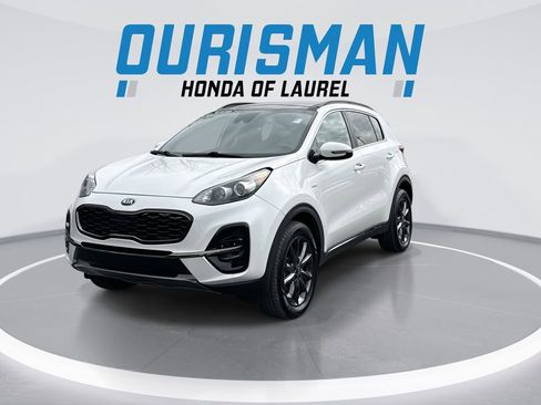 Used 2020 Kia Sportage S w/ S Premium Package image 4
