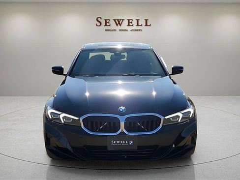 New 2026 BMW 330i Sedan w/ Premium Package RWD image 8