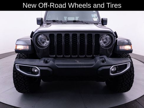 Used 2021 Jeep Gladiator Sport AWD/4WD image 10