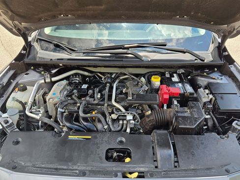 Used 2024 Nissan Sentra SV FWD image 32