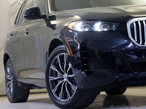 Used 2026 BMW X5 xDrive50e w/ Executive Package image 4