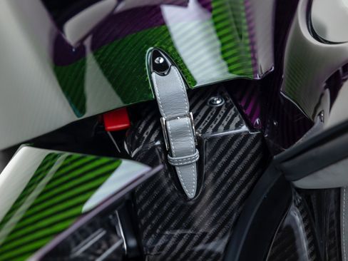 Used 2020 Pagani Huayra image 42