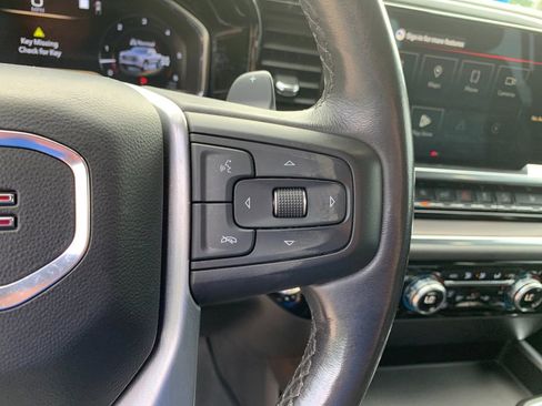 Used 2023 GMC Sierra 1500 SLT AWD/4WD image 29